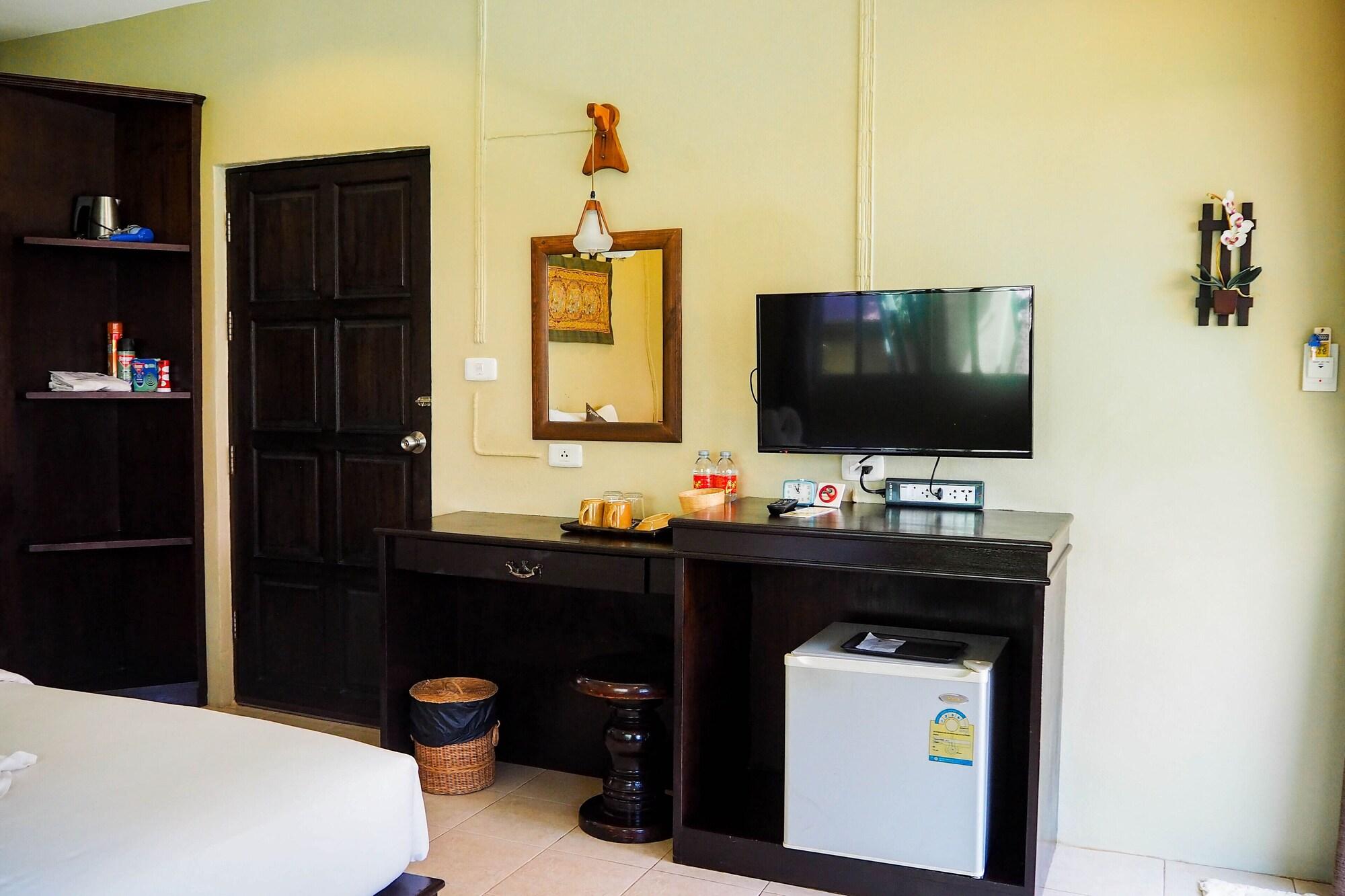 Lanta Castaway Beach Resort Ko Lanta Εξωτερικό φωτογραφία