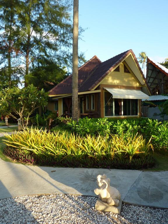 Lanta Castaway Beach Resort Ko Lanta Δωμάτιο φωτογραφία