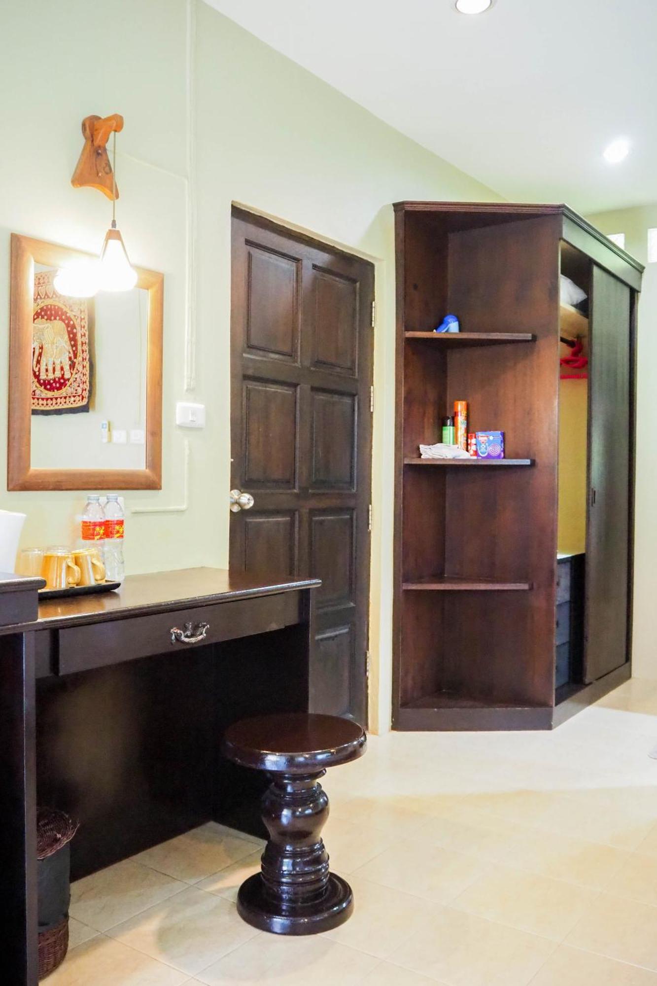 Lanta Castaway Beach Resort Ko Lanta Δωμάτιο φωτογραφία