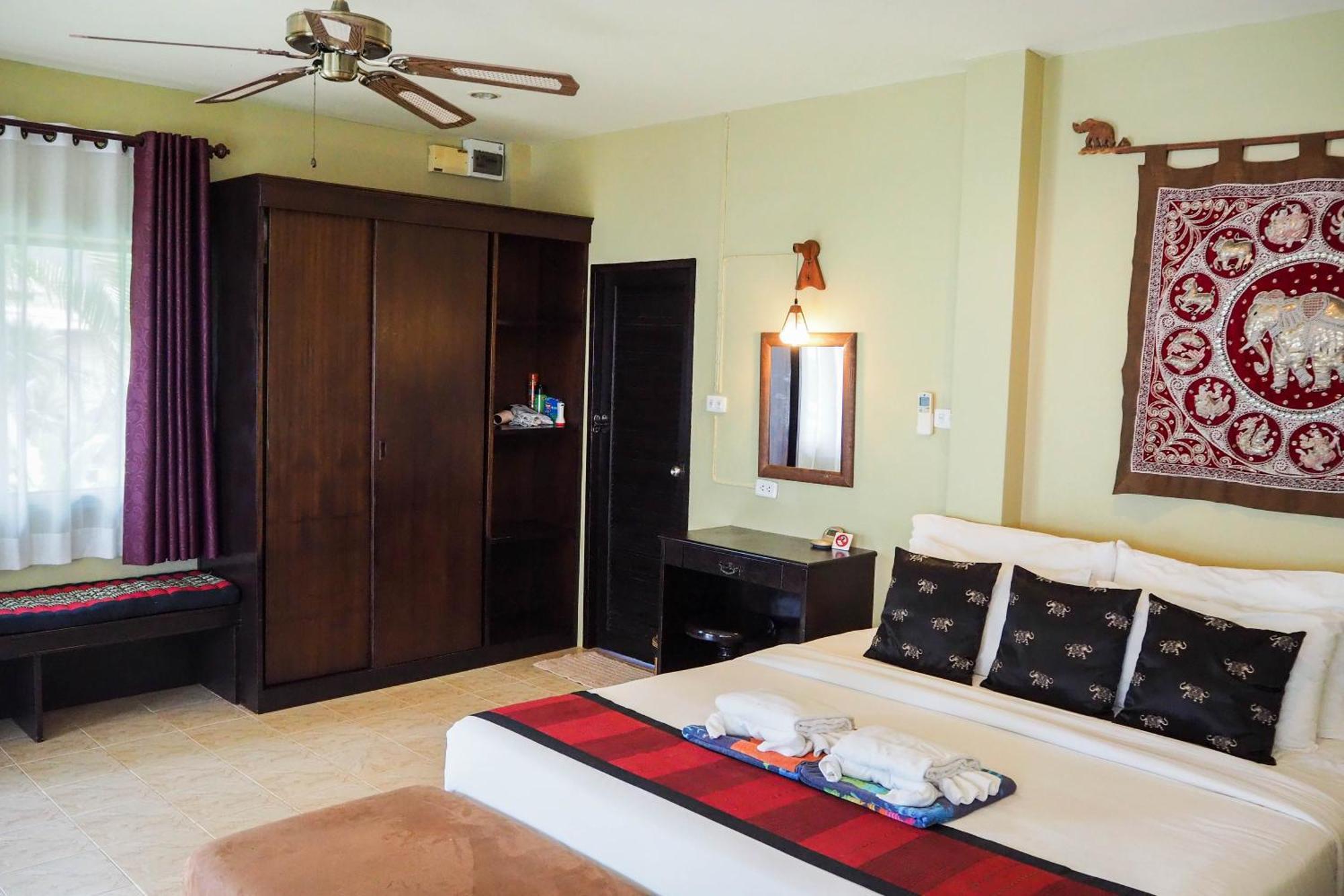 Lanta Castaway Beach Resort Ko Lanta Δωμάτιο φωτογραφία