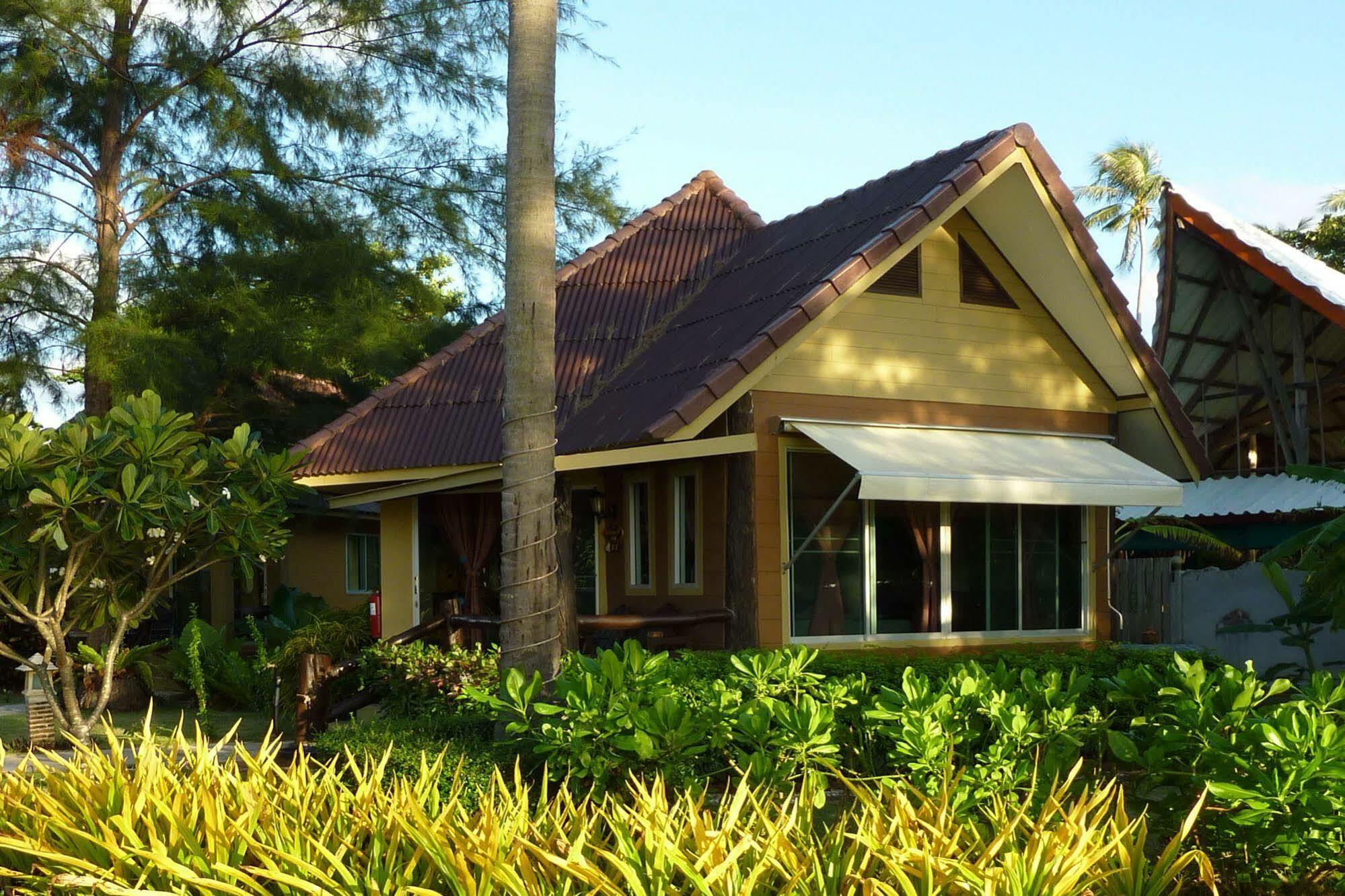 Lanta Castaway Beach Resort Ko Lanta Εξωτερικό φωτογραφία