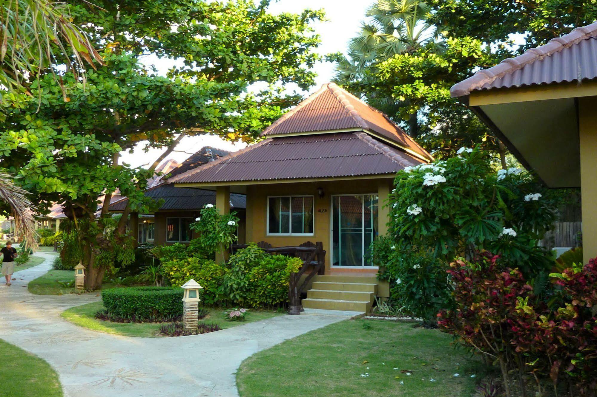 Lanta Castaway Beach Resort Ko Lanta Εξωτερικό φωτογραφία