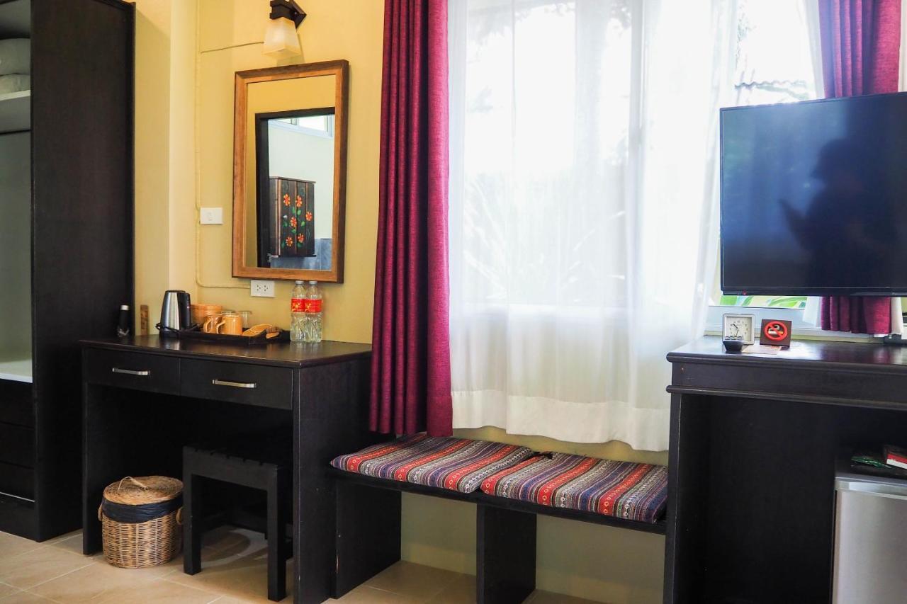 Lanta Castaway Beach Resort Ko Lanta Εξωτερικό φωτογραφία